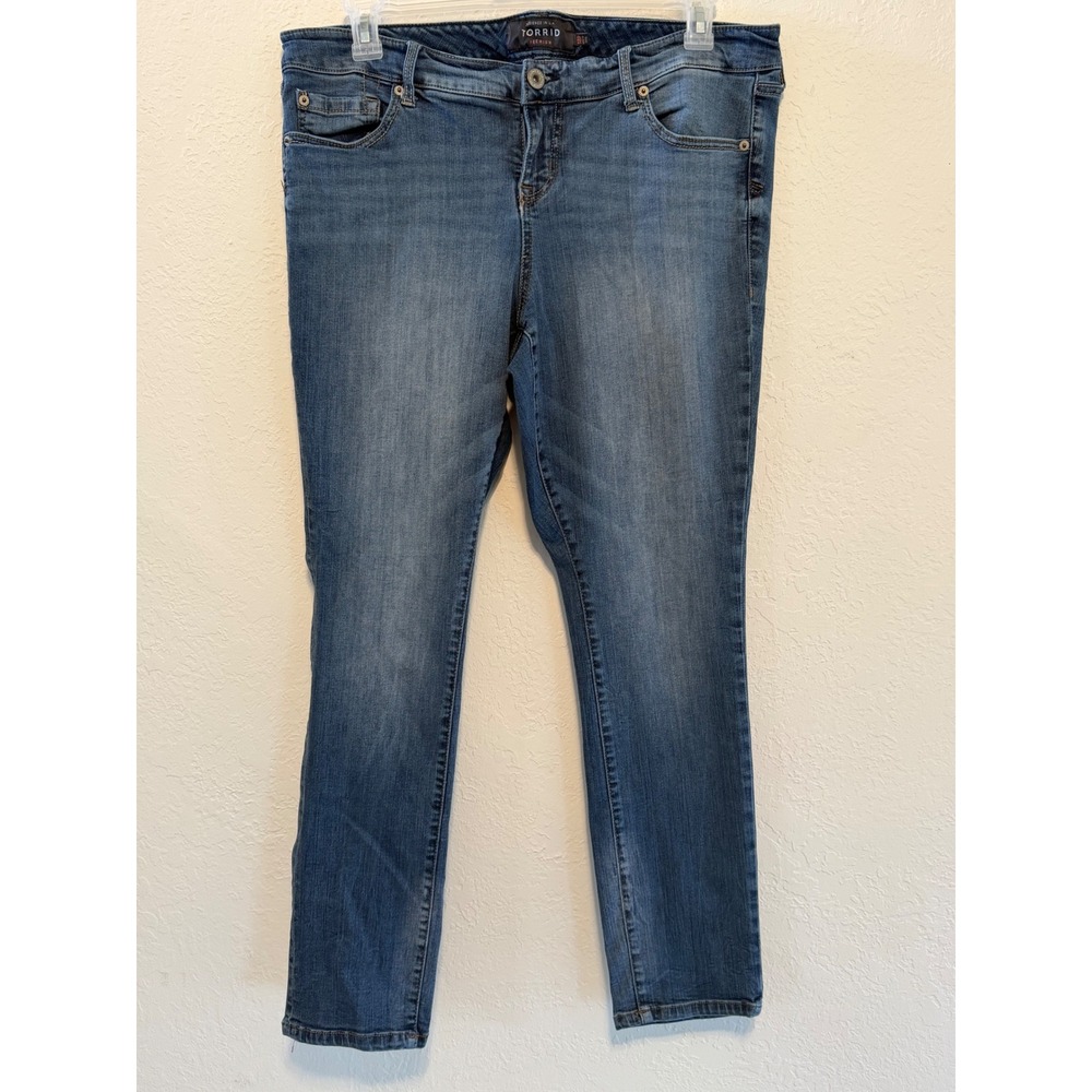 Torrid Premium Skinny Jeans Womens 18R Medium Wash Denim Stretch Mid Rise